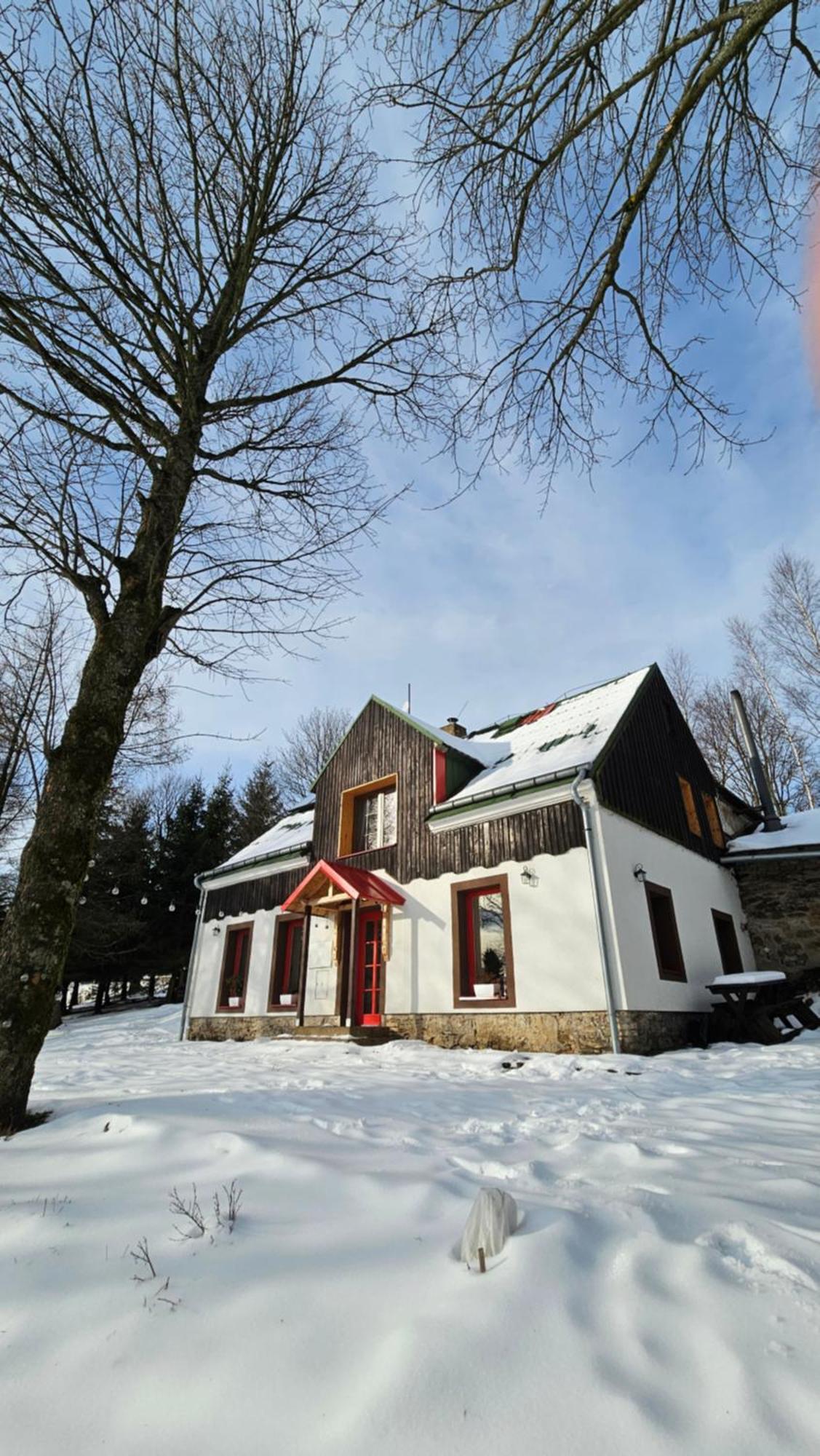 Five Maple Home For Families And Wild Nature Lovers Medenec المظهر الخارجي الصورة